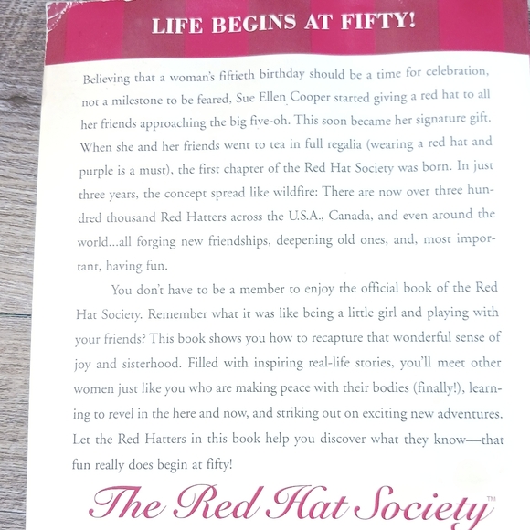 The Red Hat Society Bundle of 2 Books Hard and Paperback Inspirational - Picture 9 of 11